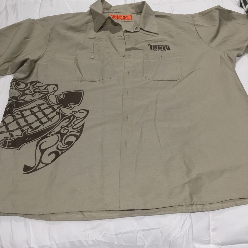 Tatau Men’s Button Up